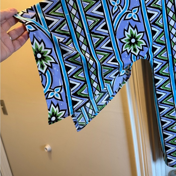 Bob Mackie Blue Black Graphic 3/4 Sleeve Blouse #Art to Wear #Statement Sleeves - Picture 2 of 6